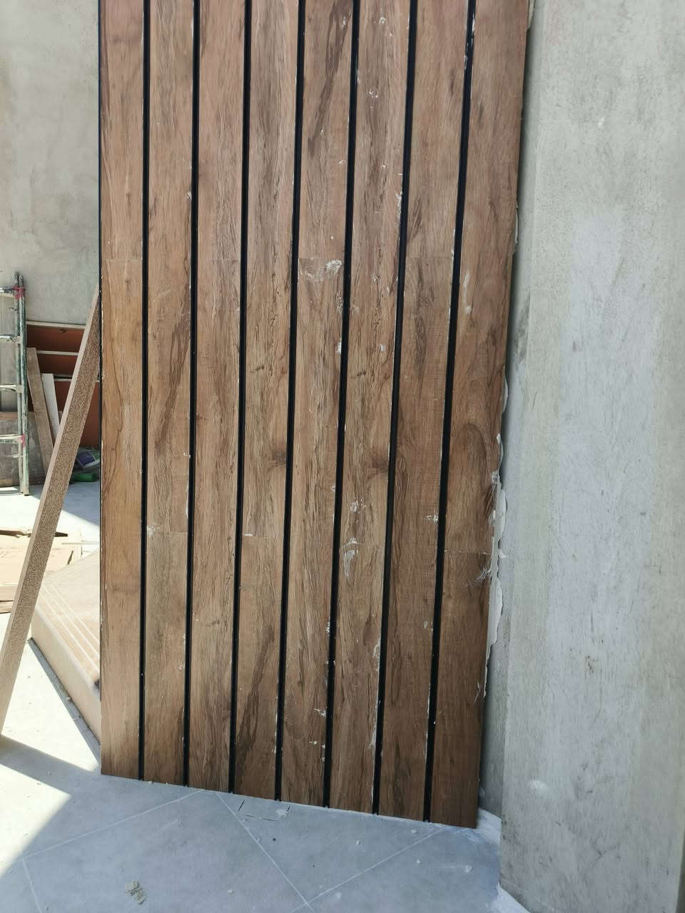 شغل استلام مهندس جدار وارضي داخل الموصل ***********
