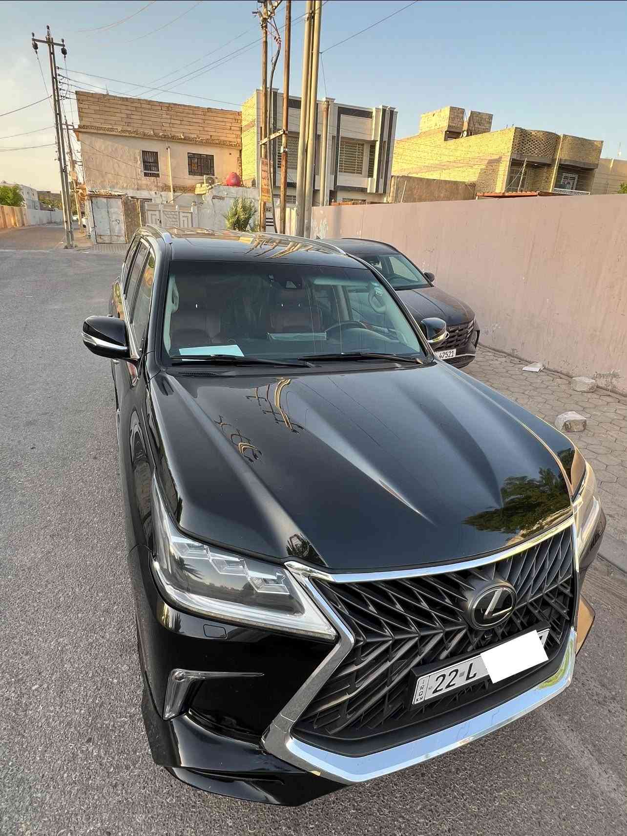 للبيع لكزز ٢٠١٩ سوبر سبورت اصل فول مواصفات بريم
Lexus LX 570

🚘 لكزس LX 570 موديل 2019 — فول مواصفات 🔥

* محرك V8 سعة 5.7 لتر
* دفع رباعي 4×4
* قير أوتوماتيك 8 سرعات
* فتحة سقف
* تشغيل بصمة
* دخول ذكي بصمة
* كشنات جلد فاخر
* كشنات كهربائية
* ذاكرة للكشنات
* تبريد وتسخين الكشنات
* 7 ركاب
* جنطة كهربائية
* ست رادارات
* 6 كاميرات 360°
* نظام مراقبة النقطة العمياء
* حساسات أمامية وخلفية
* مثبت سرعة راداري
* تحذير الخروج عن المسار
* نظام منع الاصطدام
* شاشة وسطية
* شاشة خلفية
* نظام صوت فاخر
* بلوتوث
* USB / AUX
* تحكم من السكان
* دبل ثقيل وخفيف
* Crawl Control للطرق الوعرة
* Multi Terrain
* تعليق هيدروليك/متكيف
* جنوط 20 إنچ
* إضاءة LED
* مرايات كهرباء وطي
* حساس مطر
* إضاءة أوتوماتيك
* تكييف ثلاثي المناطق
* ثلاجة/تبريد داخلية
* فرامل إلكترونية
* نظام نزول المرتفعات
* أنظمة أمان كاملة
* فول مواصفات خليجي
السعر ( 650 )
الشراي يتصل متوفر واتساب 
***********
