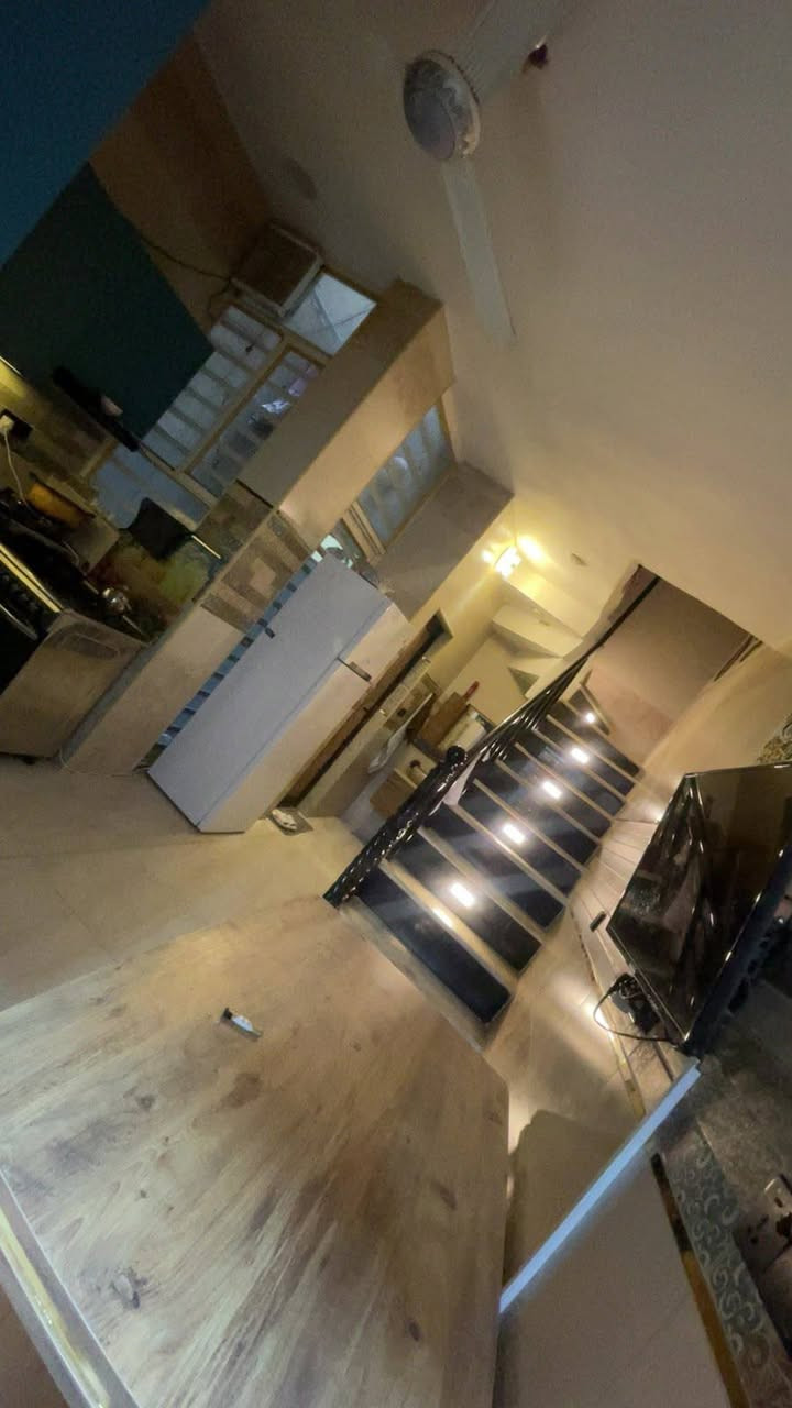 دار للبيع 🏠
منطقة حي الجهاد ديوان المخابرات قرب شارع 60 📍
مساحة 50 متر
واجهه 4 نزال 12
يحتوي على صالة +مطبخ +2 غرف نوم + صحيات 2

بناء سنة 2023
للاستفسار الاتصال على الرقم

  📞***********

موجود على الواتساب
