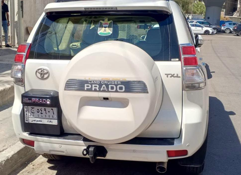 برادو للبيع موديل 2012 TX.L كويتية لون ابيض 
رقم الماني بأسمي السنوية/ (مكفولة بدون صبغ/ بدون بارد)
*محرك ( 6 ) سلندر (4000)
*العلامة الذهبية
*فول مواصفات
*بصمة ودخول ذكي
*دبل تانكي
*فتحة سقف
* صدر جديد 
* طخم تاير نكسن جديد
* كشنات جلد بلادي 
* ٧ راكب
* ٣ قطع تبريد ثلج 
* ثلاجة
* تحكم سرعة
* كاميرا خلفية
* حساس خلفي
* صيانه كاملة للسيارة
*ماشية 192 الف
*
السعر 🟩علق ستصل لك رسالة تتضمن السعر 

العنوان : بغداد/ البياع
الهاتف:***********  واتساب
