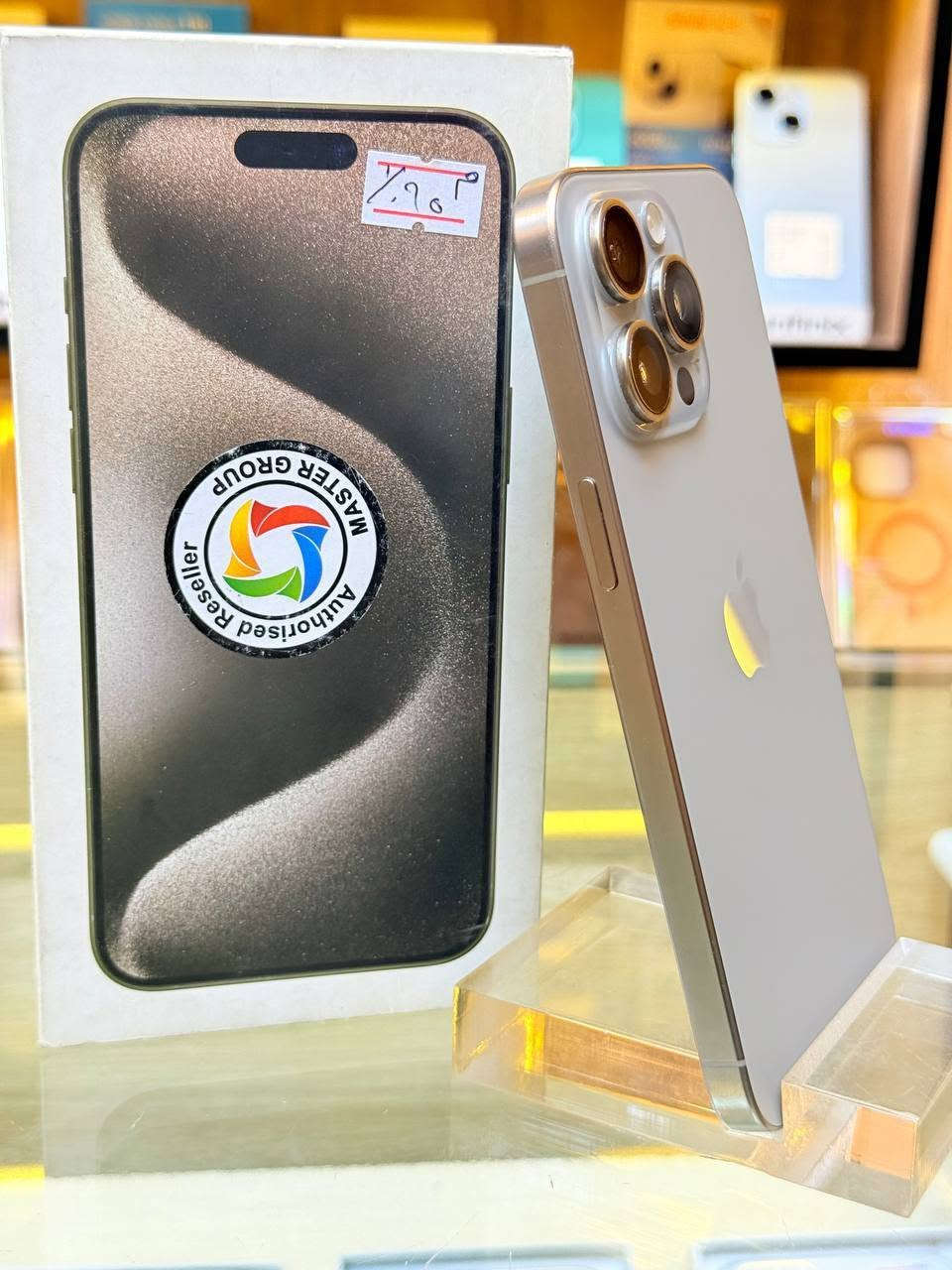 أيفون15 برو ماكس لون مميز ذاكره 256 بطاريه 95 ممبدل بي شي مع ضمان 5 ايام نضافه 100‎%‎ كامل ملحقاته  وتر بروف عل حاسبه كله نورمل المكان بغداد البياع شارع 13 مركز الريس للموبايل
💸متوفر اقصاد رافدين ⭕️رشيد ⭕️ اهلي العراقي 💸
السعر مليون و50 الف 
***********
أيفون15 برو ماكس لون مميز ذاكره 256 بطاريه 95 ممبدل بي شي مع ضمان 5 ايام نضافه 100‎%‎ كامل ملحقاته  وتر بروف عل حاسبه كله نورمل المكان بغداد البياع شارع 13 مركز الريس للموبايل

نص مكتوب في الصور:
- ٨:٤٢
- حالة البطارية
- عادية
- تعمل بطارية iPhone هذه على النحو المتوقع. حول البطارية والضمان...
- الحد الأقصى للقدرة
- ٩٥٪
- هذا قياس لقدرة البطارية مقارنة بقدرتها عندما كانت جديدة. قد تتسبب القدرة المنخفضة بتقليل ساعات الاستخدام بين عملية الشحن والأخرى.
- عدد الدورات
- ٢٧٣
- هذا هو عدد مرات استهلاك iPhone لقدرة البطارية. معرفة المزيد...
- تاريخ التصنيع
- آذار ٢٠٢٤
- أول استخدام
- تموز ٢٠٢٤