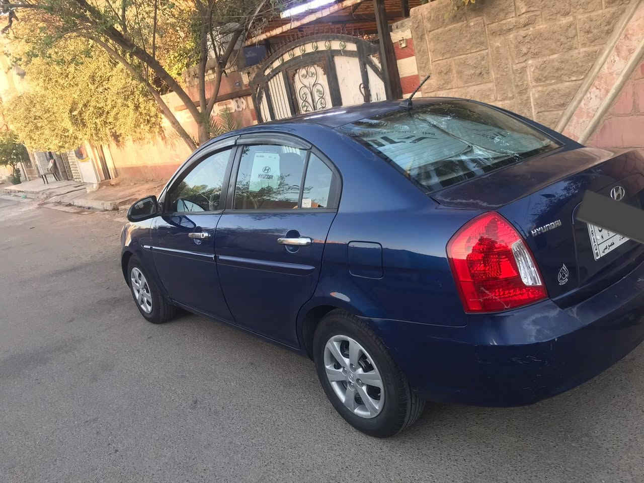 هوندى اكسنت مديل ٢٠٠٩ وارد امريكي رقم بغداد كشر مكفول من الضربة والصبغ والمعجون ماعدي الجاملغ الايسر مرشوش كلين بدون اير باك السيارة ليبل واحد وبيهة جراد كما واضح بل صور محرك ١٦٠٠ جديد كير اوتماتيك جديد تبريد ثلج صدر جديد تخم تاير كهربائيات كلهة شغالة بلاد السيارة مامتعوبة ترايك للبصرة السعر ٧٨ الاستفسار ***********
