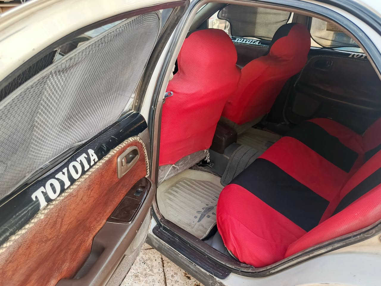 السلام عليكم سياره كرسته نفخ موديل 93سياره نظيفه محرك والكير تبريد شغال كهربائيات كوله شغاله السنويه جديده ال30بسمي مكفوله من الكص والنقل تايرات جدد حداده نظيفه دواخل نظيفه 
العنوان الناصرية قظاء الجبايش 
السعر 50 الاستفسار ***********
