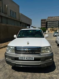 للبيع لاندكروز مونيكا 2006 رقم بغداد انكليزي رقم وسنويه وهزه جديده الس...