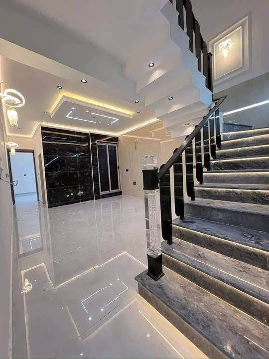 دار للبيع 100 متر 🏠 السعر 250

حي الجهاد مربع الامانه تسليم مفتاح 🔑 
 فول درحه اولى

📍مقابيل البيت سياج مدرسه عله طول الشارع 

         🫵🫵مواصفات الدار 👇👇

ارضيه بورسلين 80 في80 نانو بولش 

ديكورات صقوف صاله ومطبخ وغرفه نوم 🛌 

نضام درج بيانو 🎹 أناره 

محجر الدرج زجاج مسكرت 10 ملم 

باب قاصه بلازمه 

نضام حاكيه شاشه صوره وصوت 

جداران مطبخ وحمامات بورسلين هندي تصفير 

مدخلين ثلاث نوم 🛌 

اثنين حمام 🛁 صاله مطبخ للاستفسار الاتصال او واتساب 
‏‪***********‬‏ مكتب حمورابي للعقار
