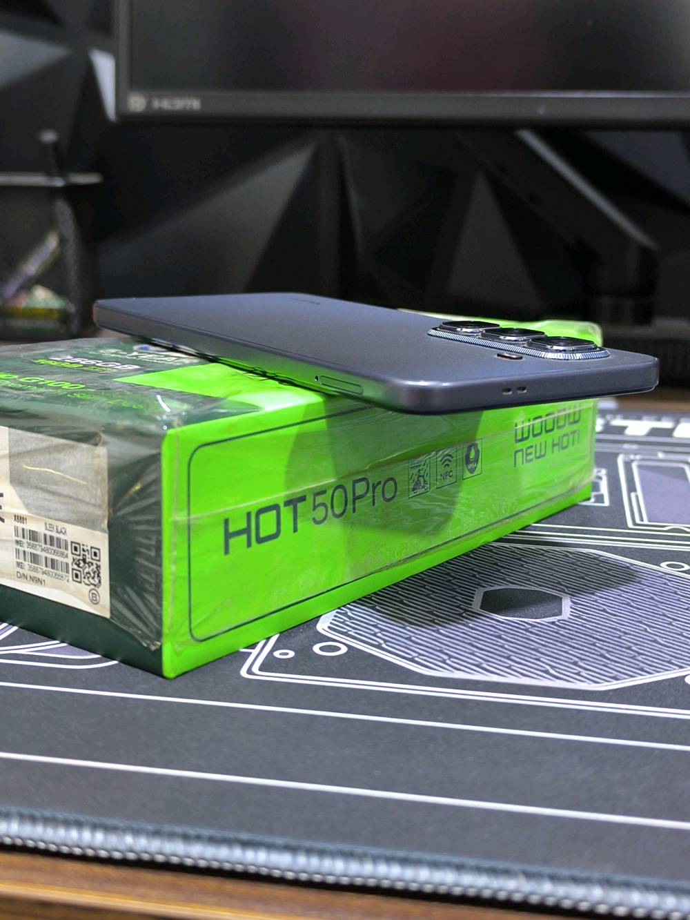 للبيع Infinix Hot 50 Pro 4G بحالة ممتازة ونظيف جداً، استخدام شخصي ومحافظ عليه.

🔹 RAM: 8GB 
🔹 Storage: 256GB
🔹 شاشة AMOLED 120Hz
🔹 بطارية 5000mAh
🔹 شحن سريع 33W
🔹 كاميرا رئيسية 50MP
🔹 بصمة داخل الشاشة
🔹 الجهاز شغال بالكامل وبدون أي مشاكل

📦 ويا الجهاز:

العلبة الأصلية
الشاحن الأصلي
الكيبل
السماعة
عدة كفرات مثل ما مبين بالصور

📱 الجهاز نظيف جداً وما بيه كسر أو ضرر واضح، والشاشة واللمس والكاميرات والشحن كلهن شغالات بصورة طبيعية.

💰 السعر: 180 الف
📍 المكان: بغداد - حي الخضراء 
📞 رقمي: *********** بغداد, العراق
