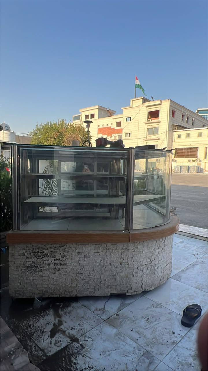 به رادي عه رض زؤر خاوينه توركيه *********** أربيل, العراق
