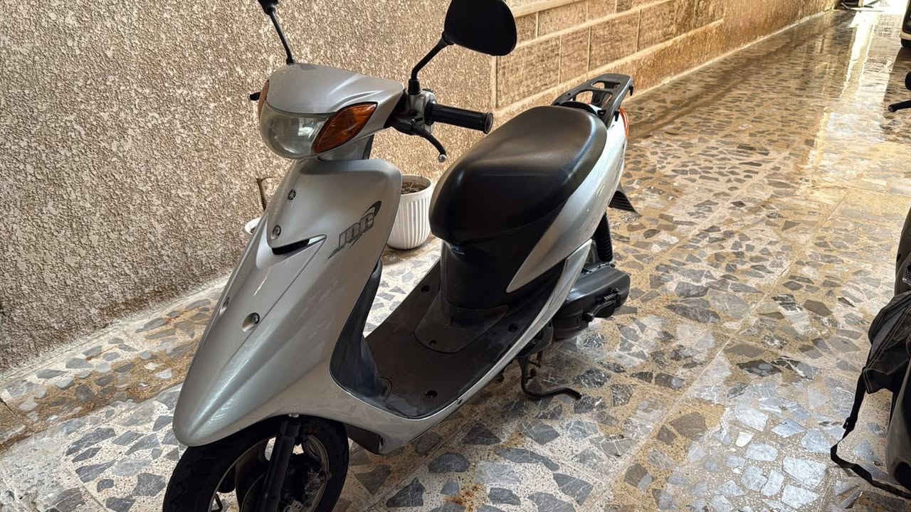 ياماها جوك جديدة جنت ظامهه وهسة اريد ابيعهه دراجه لووووك ممفتوح بيهه برغي السعر ٨٠٠ مكاني شارع فلسطين 
*********** اتصل اذا شراي لتسال واتعبني
