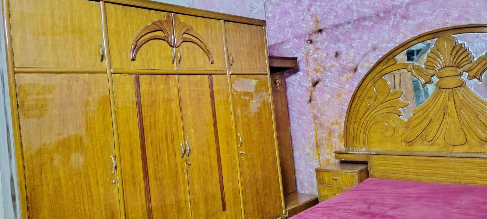 غرفه صاج 4 ابواب ملخق السعر350 ألف المكان الحسينيه الراشديه بغداد يوجد توصيل بل اجره التواصل على الرقم ‏‪***********‬‏

