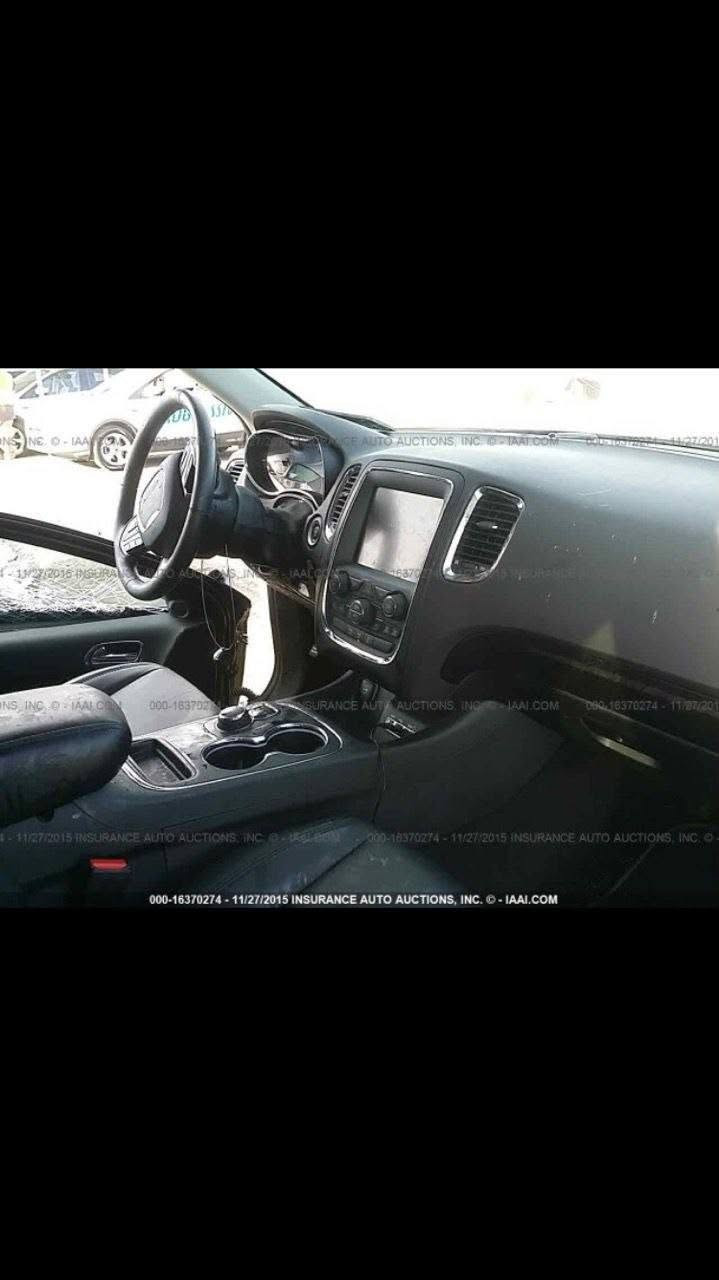 تحية طيبة 👋
دوج دورانكو موديل 2014
الون نيلي غير محدد
المواصفات فول لميتدد كشنات منفصل VIPشاشات بلادية كشنات كهرباء مع الجلد جنطة كهرباء فتحة سقف شفتات ستيرن 
السيارة وارد امريكي صور الحادث مع السونار مرفقة مع المنشور 
السيارة جاهزه على اخر حباية بدون نقص او مشاكل 
السعر 180ورقة 💵💵وبيها مجال 
للاستفسار اكثر الاتصال على رقم ***********

نص مكتوب في الصور:
- 000-16370274 - 11/27/2015 INSURANCE AUTO AUCTIONS, INC. - IAAI.COM