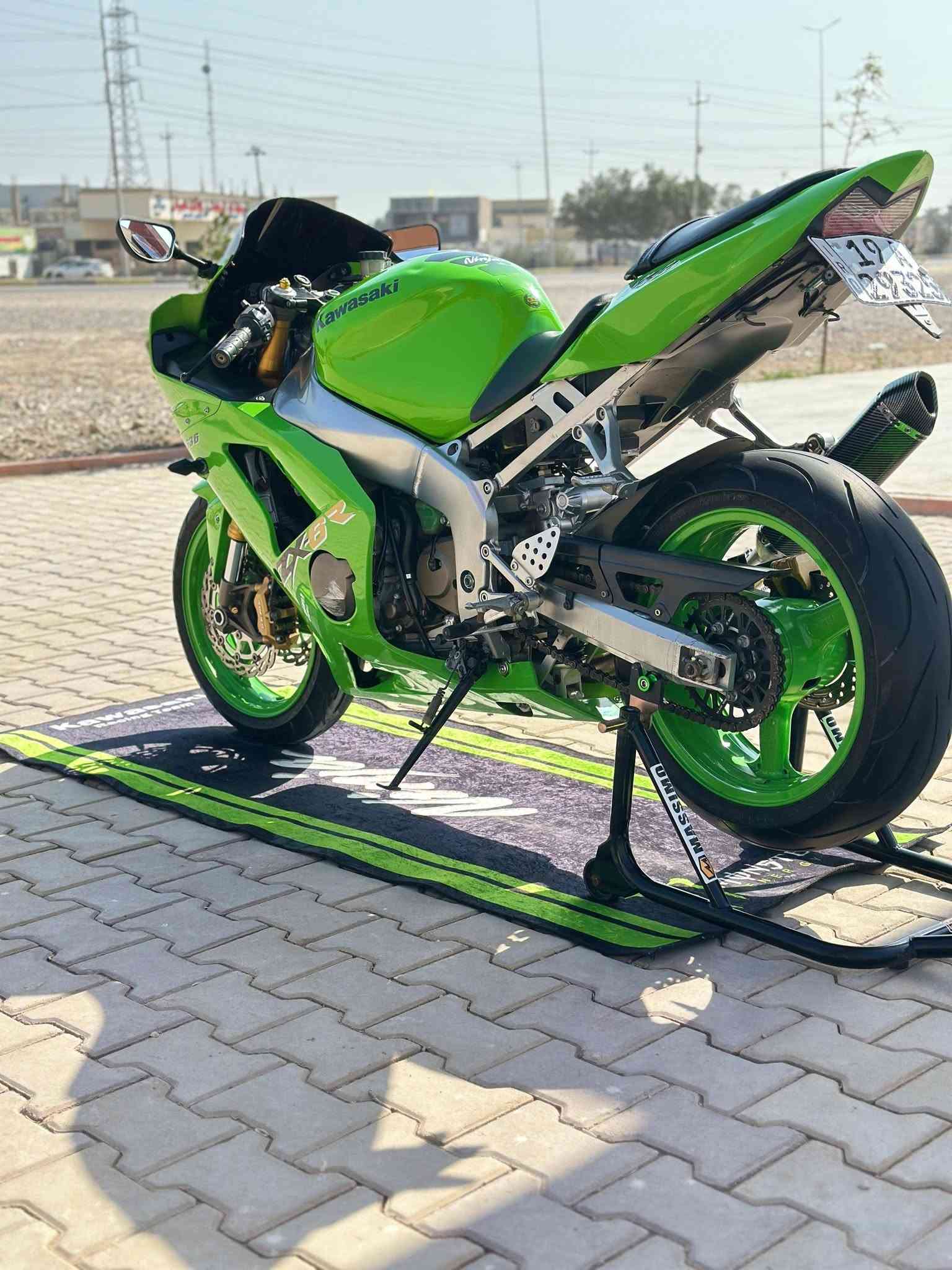 كوساكي 636 • ٢٠٠٤ • نضيف