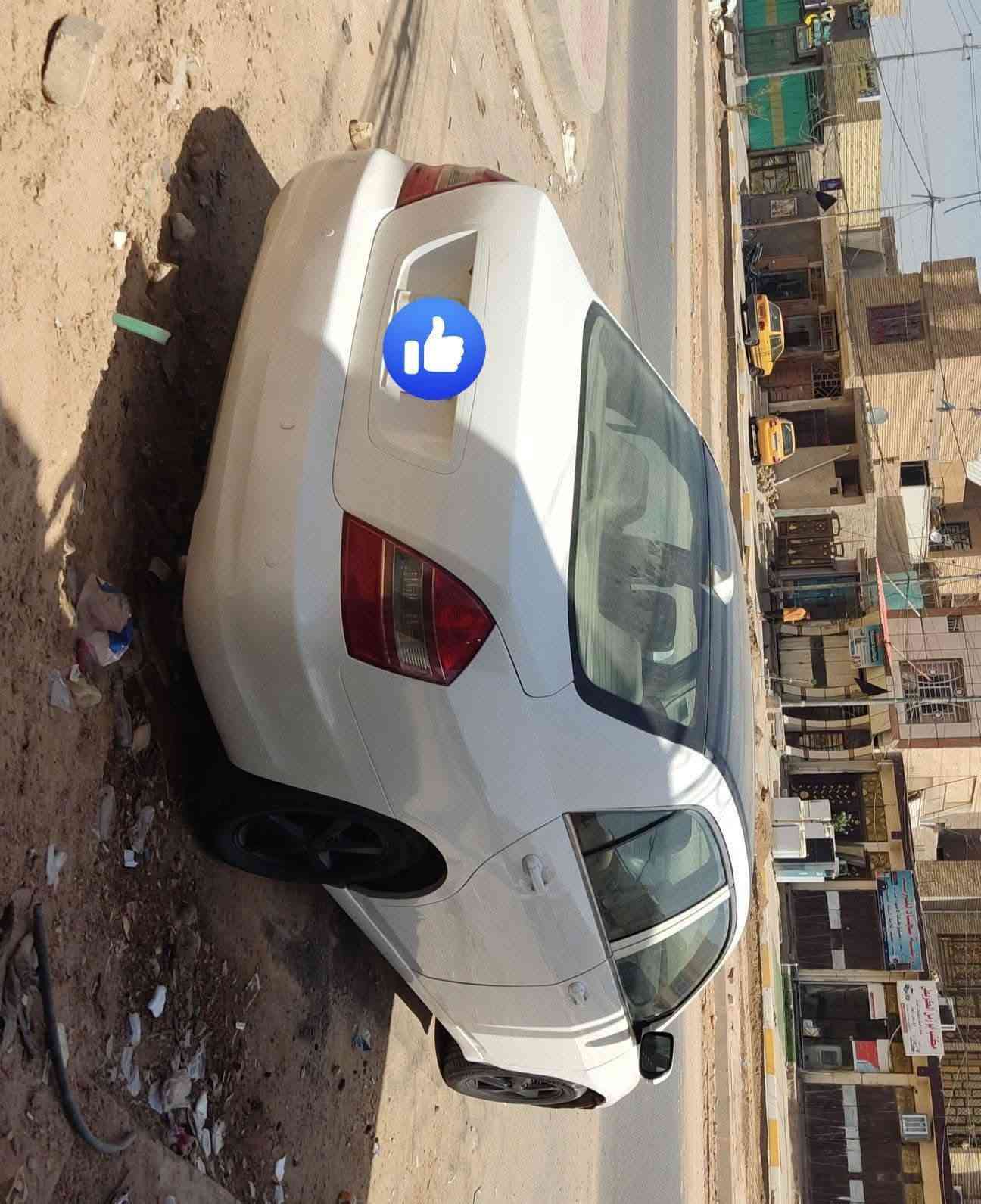 السلام عليكم  للبيع BYD f6  موديل 12 كير عادي مكينه 2000رقم كربلاء الماني تحويل  سنويه صاقطه مصبوغه حزام جماليه بيهه نواقص قليله السعر 40 وبيهه مجال مكاني كربلاء وهذا رقمي  واتساب فقط  ***********
