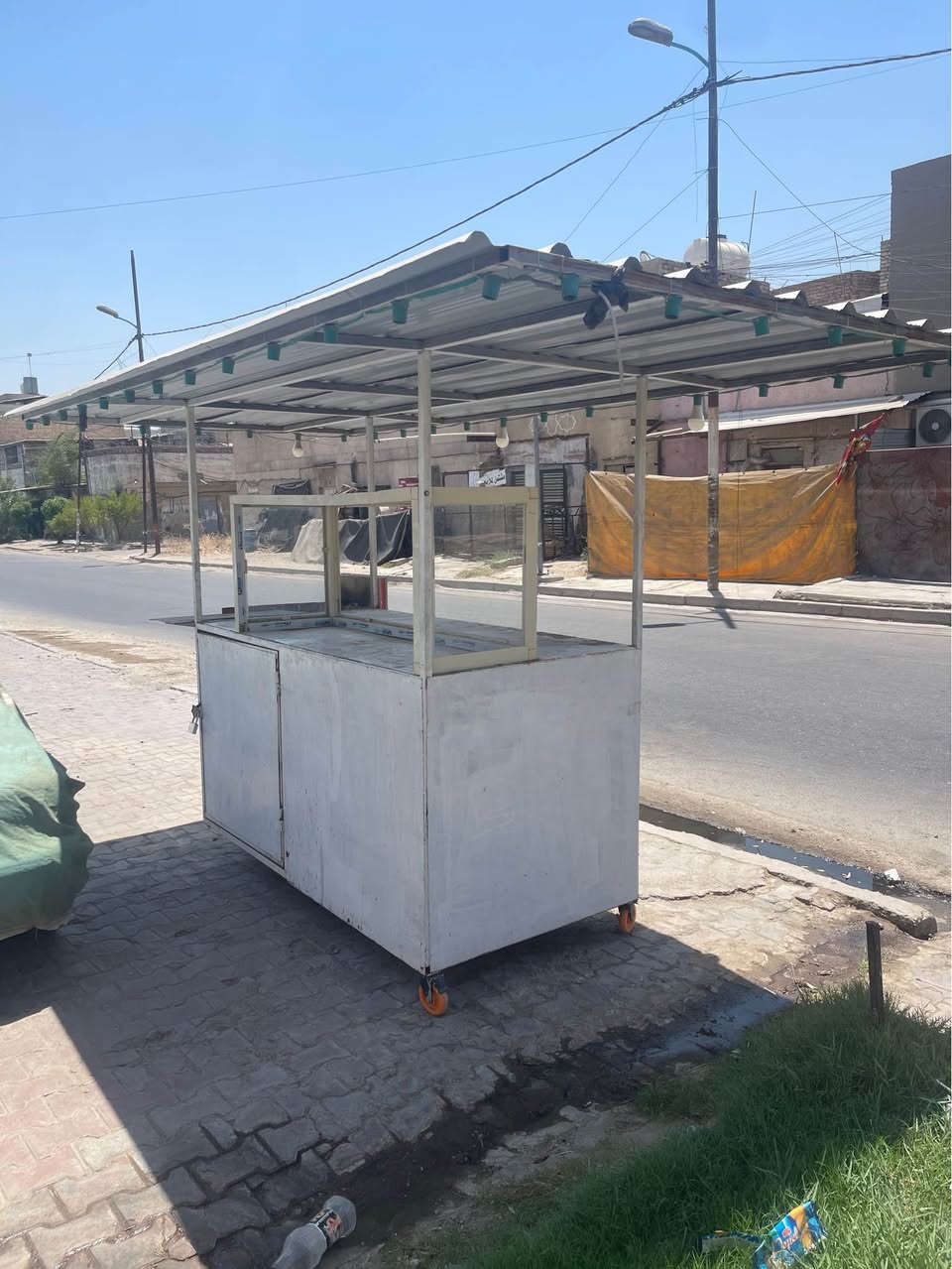 عربانة فلافل للبيع حتى عفريتها بيها  مستعجل نضيفه كلش وهاي صورها  بلمنشور ب400 وبيها مجال للشراي 

الموقع بغداد / الشعله
*********** بغداد, العراق
