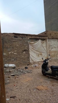 القطانة بالسوك • قطعة أرض • بناء قديم