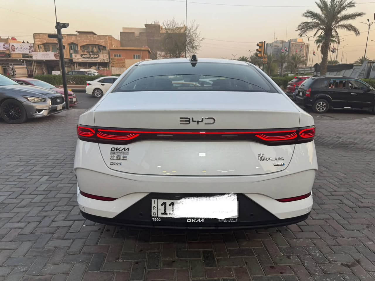 السلام عليكم
كن بلص موديل 25 فول 1/1 ( فلاك شب ) 
13 كاميرا $$$$ 
رقم بغداد بأسمي شرط التحويل 
كفالة عامة عدا PDR بسيط . 
مكان / بغداد . 
السعر / 23 مليون . 
للاتصال / ***********
