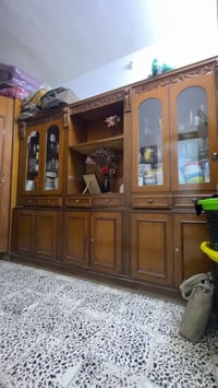 معرض وميز مال طعام وكاونتر مرمر وميز بلازما و 3 جرابي مثل ما بصور كلة ...
