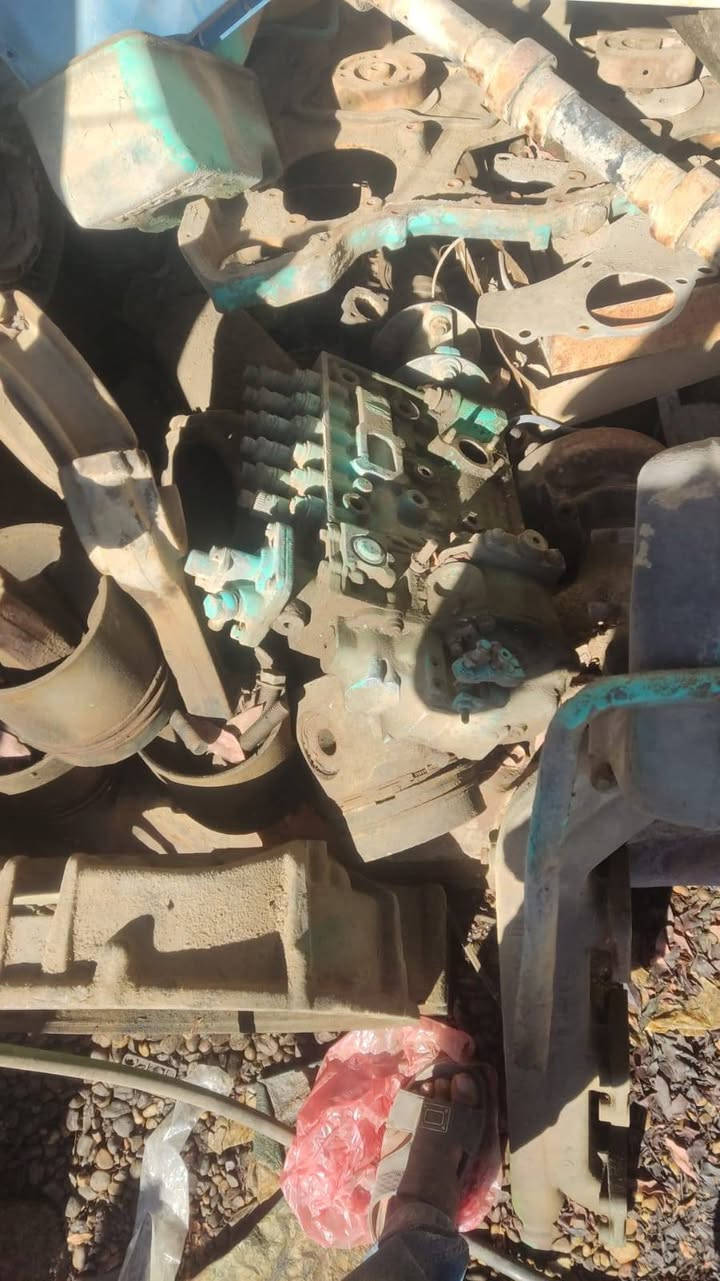 السلام عليكم. مولد فالفو شغال  +راس توليد 275KV+ادوات احتياطيه مولد كامل تفصيخ +كرنك عدد2فالفو
الاتصال ***********
