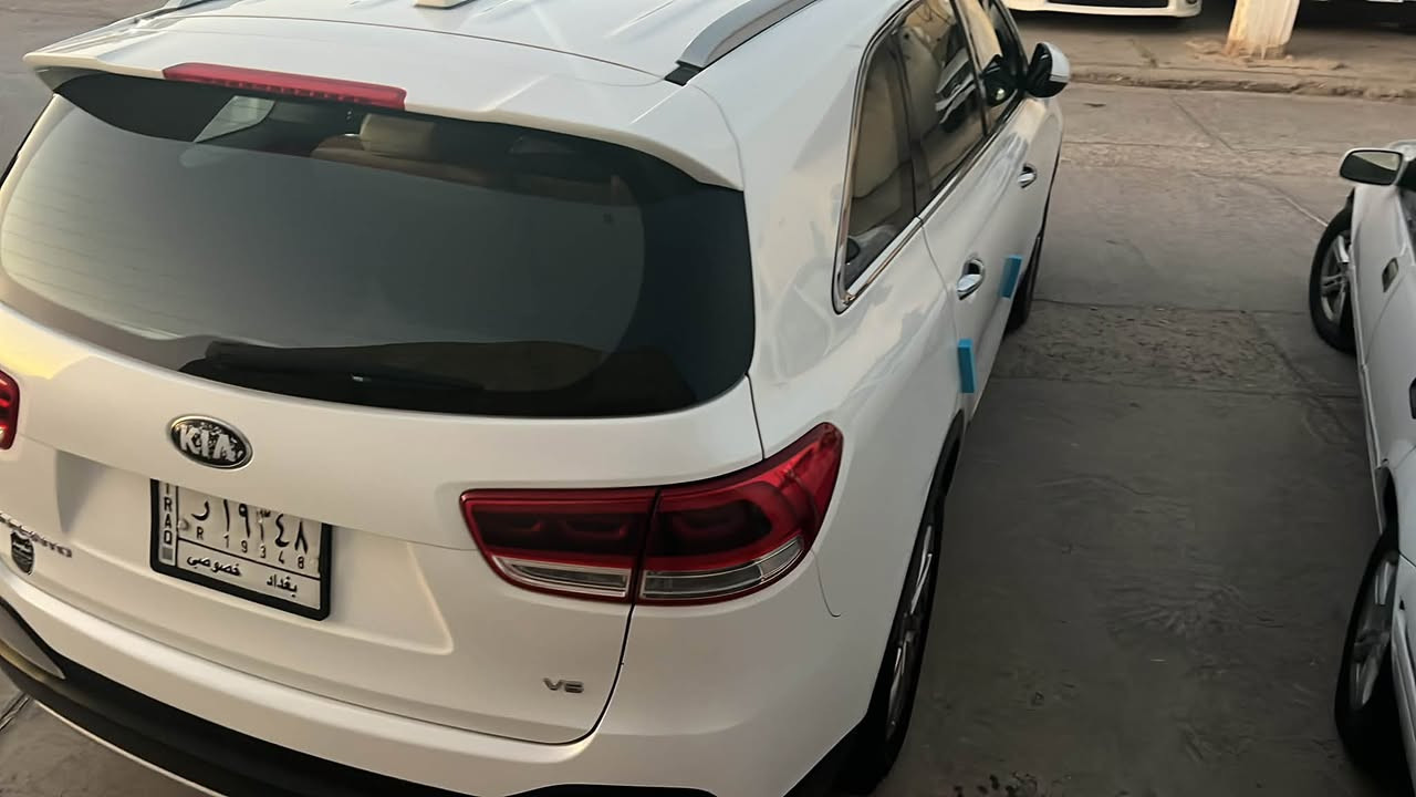 كيا سيرنتو 2018 خليجي فول مواصفات ماعدا بنوراما  محرك 6 سلندر  ماشيه 133 الف كيلو سياره مكفوله من صبغ وظرر

الاستفسار على رقم ***********
