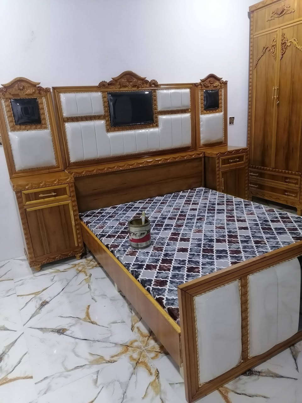 من أعمالي
مستعدون لعمل كافة الأثاث بل الأقساط وبدون تحميل
اي استفسار على الخاص او واتس اب كورك
***********
***********
