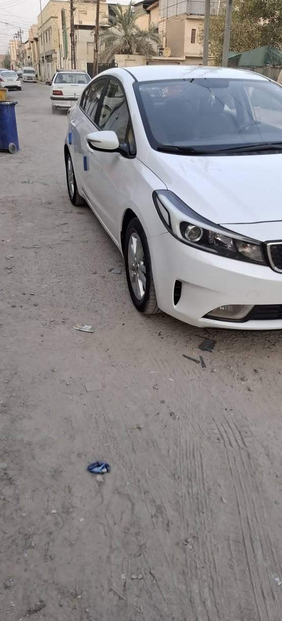 سلام عليكم سيراتو مديل ٢٠١٧ سياره وارد خليجي مكفوله   كفاله عامه مكينه وكير مكفولات تبريد ثلج سياره جديده وجاهزه حجم لمحرك ١٦٠٠ سياره رقم أربيل سنويه ل٢٠٣٠ مكان البصره المشراق سعرها ١٣٨ رقم ***********
