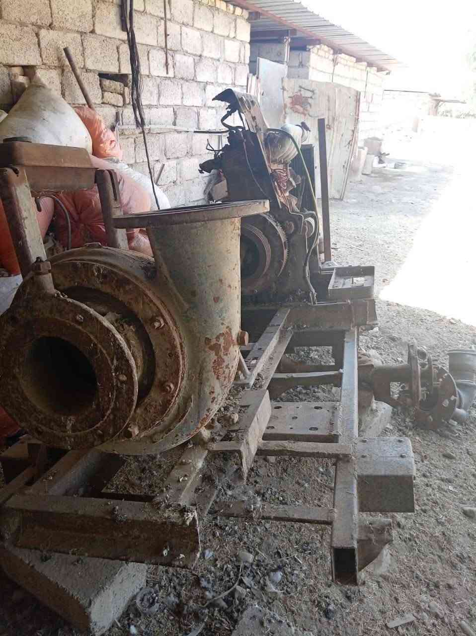 محرك عنتر للبيع المحرك جان شغال ونترك بي شاصي وجرار سعرو 750 ألف وبي مجال تصل على صاحب ***********

