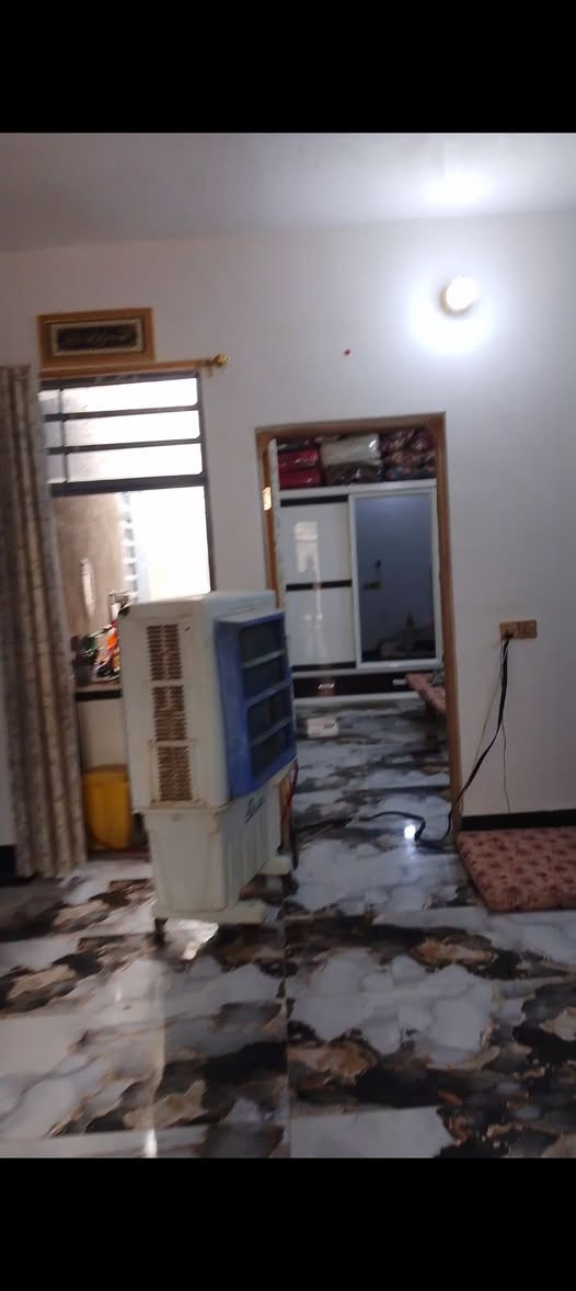 الدار للبيع المساحه 120 متر غرفتين وصاله مطبخ صحيات ولستقبال ماكامل اساس صب لبناء بلوك لسقف عكاده السعر 27 اوبي مجال ***********
