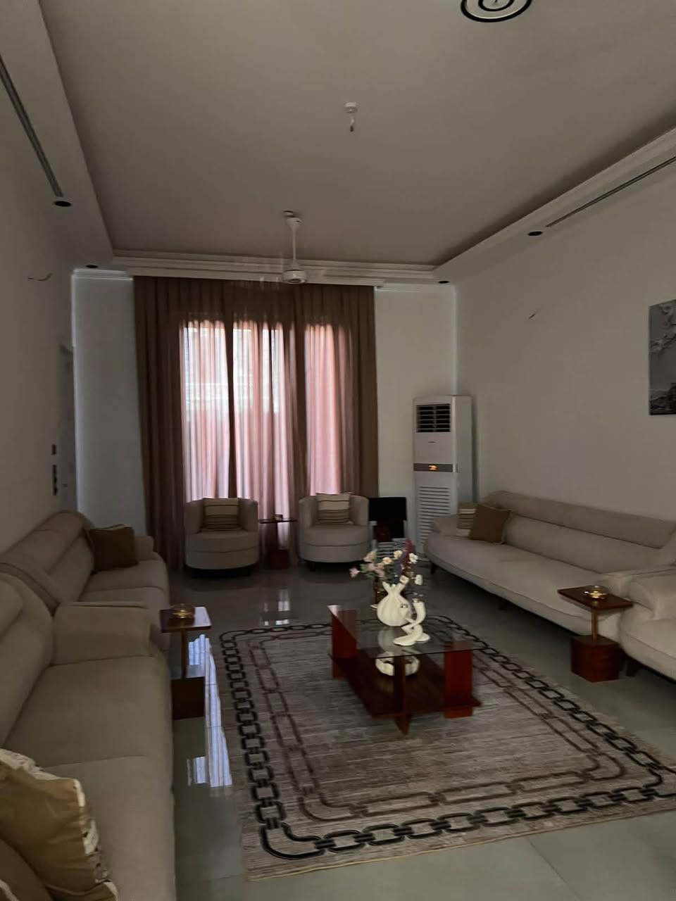 مجمع النخيل • ٢ غرف • سبليت