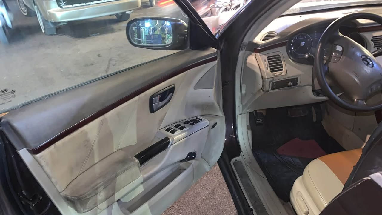 السلام عليكم ازيره موديل ٢٠٠٨ فول موصفات للخير جاهزه سته سلندر تحويل مباشر. بيه جراد صبغتها فرن تبريد جاهز سعر ٧٥ ورقه عنوان ديالى. ***********
