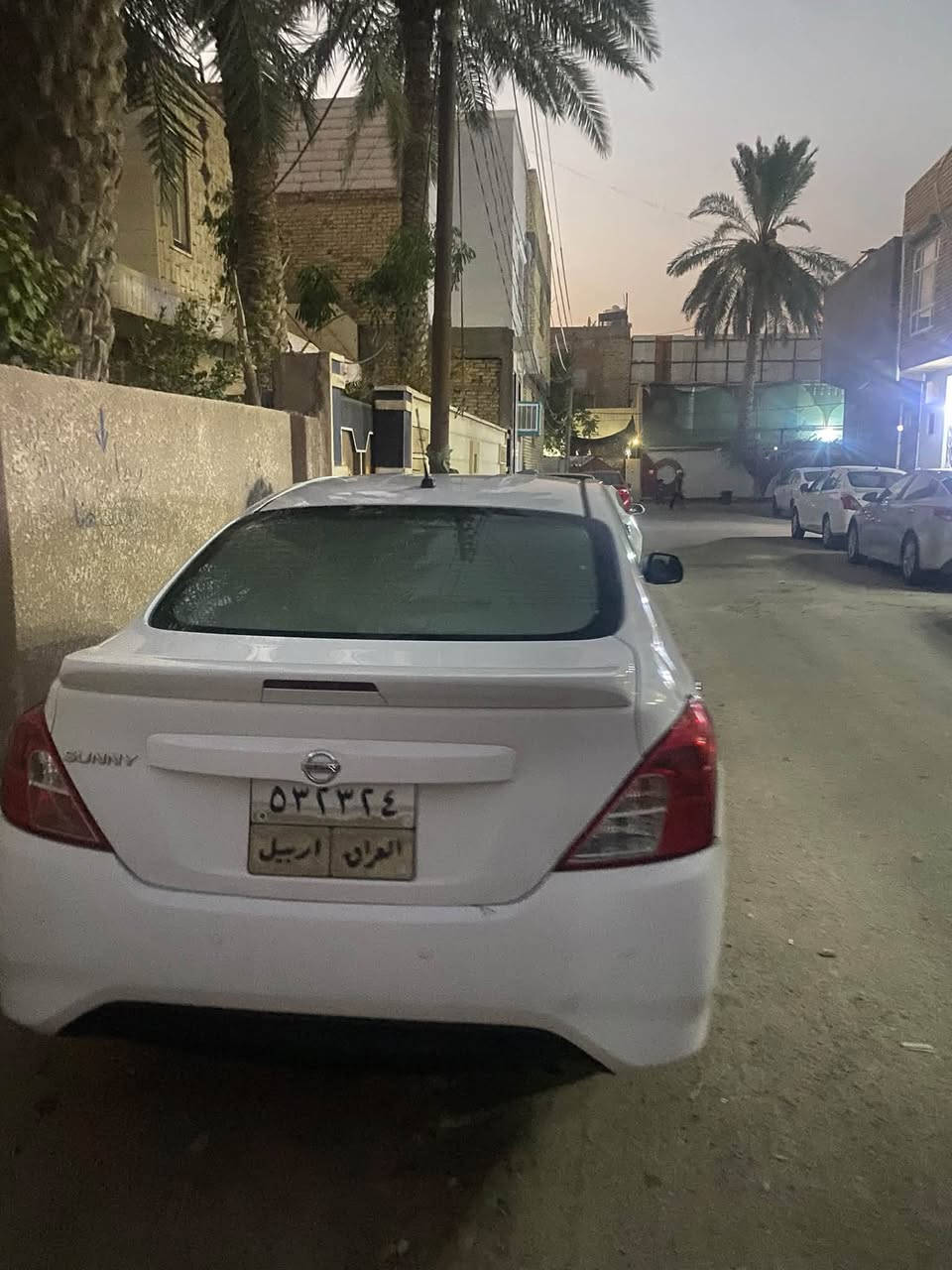 نيسان صني 2019 
رقم اربيل بأسم شركة 
مكينة وگير مكفولات 
لايت زينون غرفة نظيفة 
دهن اصلي فقط موتل 
تبريد ثلج 
ماشية 170 
بيها فقط جاملغ السايق بارد و صبغ بدون حادث 
مكاني نجف 
السعر 91 وبيها مجال للشراي 
للاستفسار 
***********
