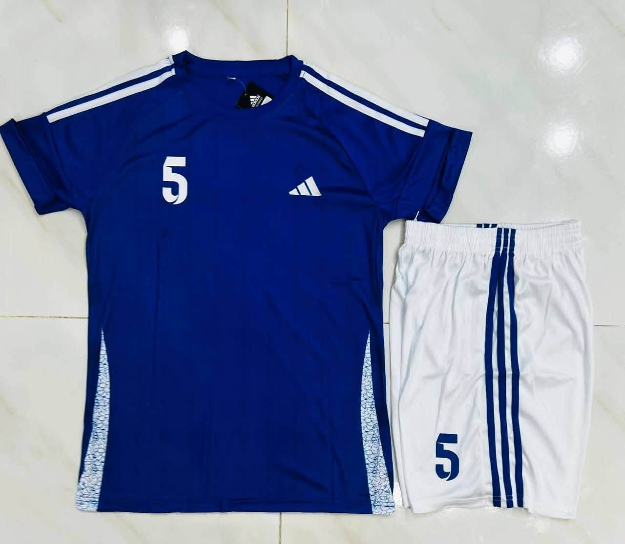 دريس و شورت مرقم تسلسل 2-25
قياسات m,L,xl,xxl 
خامة اصلي و قياسات رجالي 
يوجد خدمة التوصيل لجميع محافظات 
*********** 

نبيع 24 قطعة و 12 قطعة
