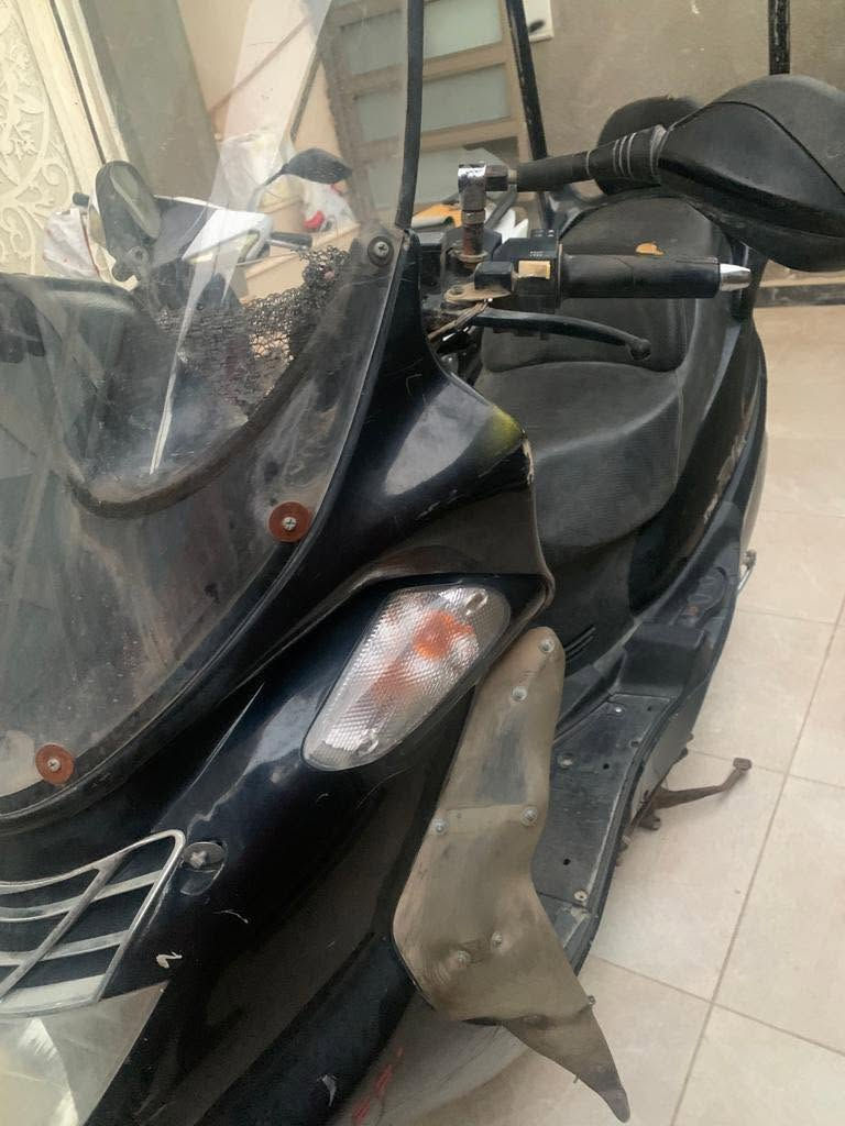 دراجه للبيع طافيه ماعرف عطلها سعرها ٦٠٠وبيهامجال التواصل ***********
