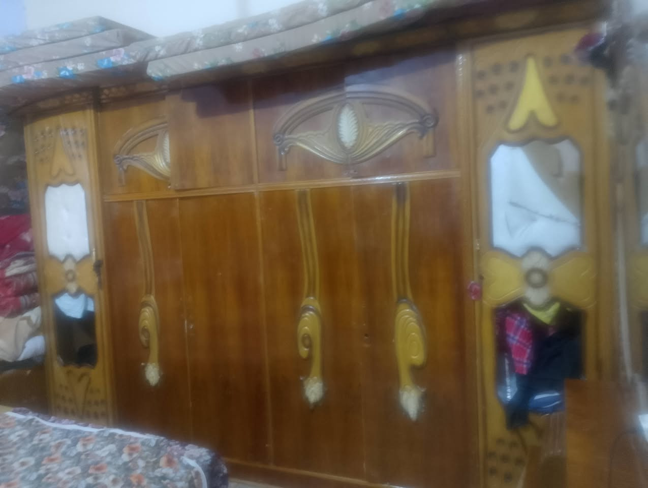 غرفة نوم • ام ست بوب • بعقوبة الرحمة