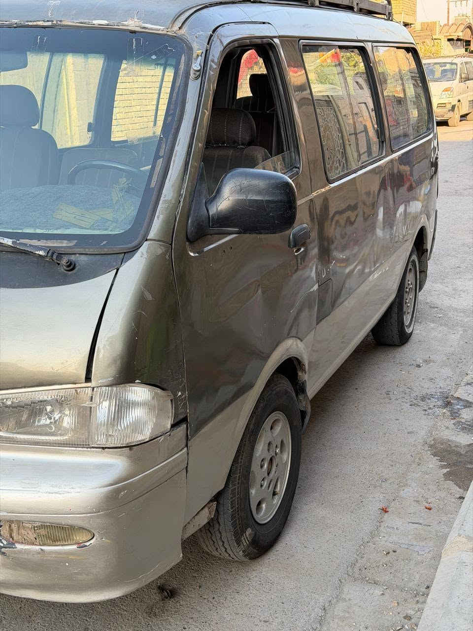 موديل ٩٩ السيارة جاهزة من الدعامة للدعامية بالجيس السعر ٥٨
بيها مجال قليل حك الجية مكاني بغداد حي النصر

رقمي *********** الأول.
رقمي *********** الثاني.

