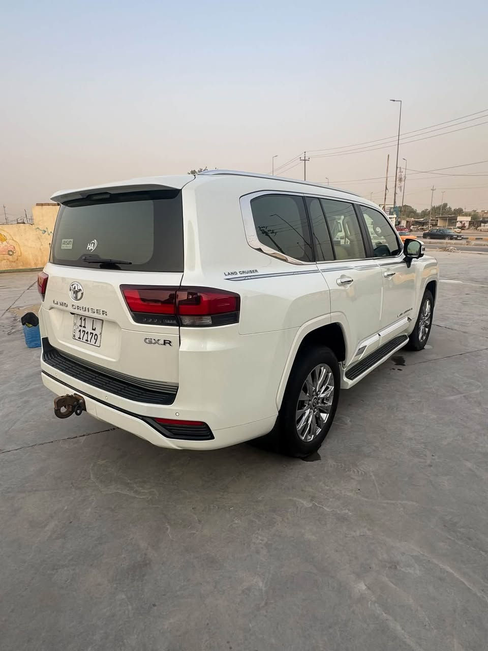 لاندكروز GXR • ٢٠٢٣ • رقم بغداد