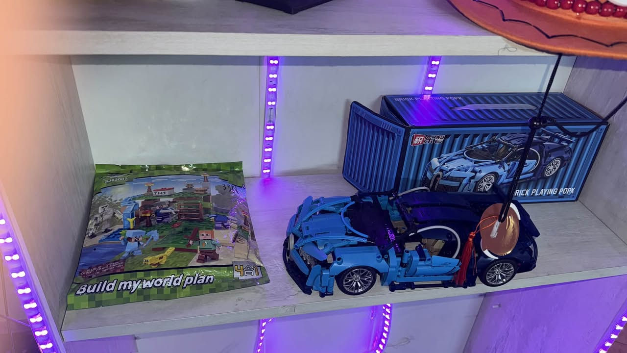 اسعار جمله اواصل واتس ***********

نص مكتوب في الصور:
- ワンピース 25 cm BUGGY
- ONE PIECE KUZAN / AOKIJI 青雉 / クザン HEIGHT 22 cm BASE WIDTH 18 cm KUZAN - AOKIJI White Beard Pirates ARC - DX NO. 110
- ワンピース ONE PIECE KIZARU / BORSALINO 黄猿 / ボルサリーノ HEIGHT 26 cm 18 cm
- ONE PIECE ワンピース AKAINU 赤犬 20 cm 18 cm MARINE
- ONE PIECE FUJITORA 25 cm 18 cm