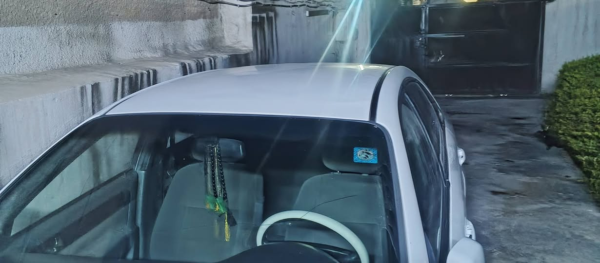 السلام عليكم سياره اوبترا موديل ٢٠١٤ تخم تاير تبريد ثلج شاشه كامره خلفيه منظومه جديد قايش كامله ماشيه ١١٩ حقيقي بيه شكم قطعه صبغ  ضربه فقط جاملق سعرها ٨٨ وبيه مجال مكاني بغداد الكماليه فقط مخابرها *********** مامتواجد واتساب ماسنجر خابر بخدمتك
