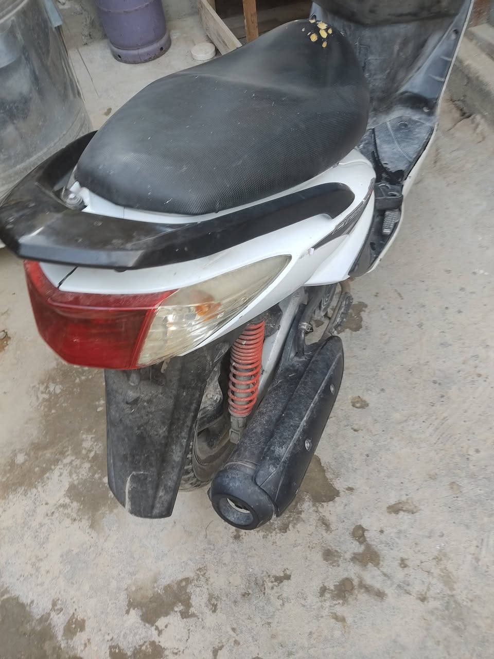 طافية • كوم حديد • ستوتة