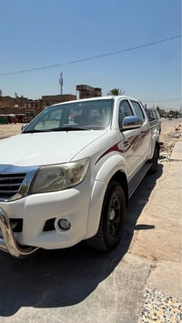 هايلوكس فور ويل • ٢٠١٤ • اوتماتيك
