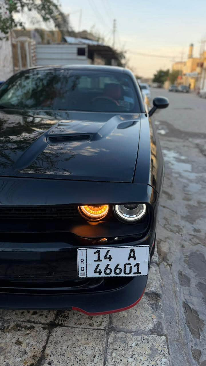 جالنجر 2018  SXT V6 بيع مستعجل بسعر مناسب مكينة كير حدادية تبريد سيارة جاهزة من كل النواحي وكل التفاصيل والسونار موجودة بالصور غير متواجد على الخاص للاستفسار الاتصال  او مراسلة واتساب *********** مكاني العمارة ميسان
