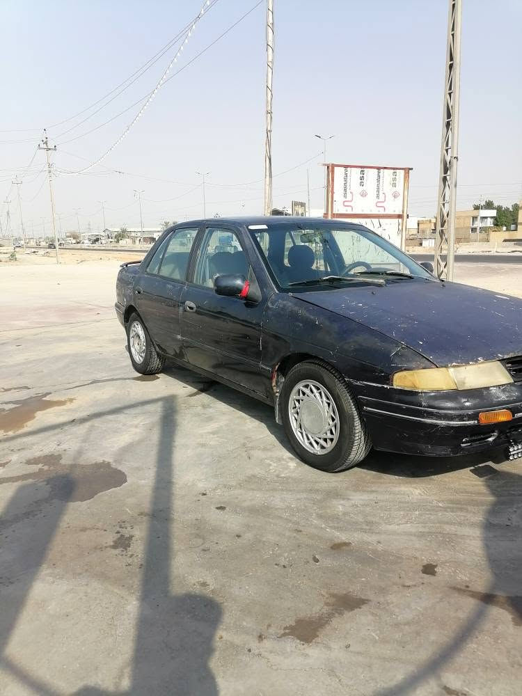 سياره سيفياء البيع موديل ١٩٩٤ السعر 22 وبيه مجال ***********
