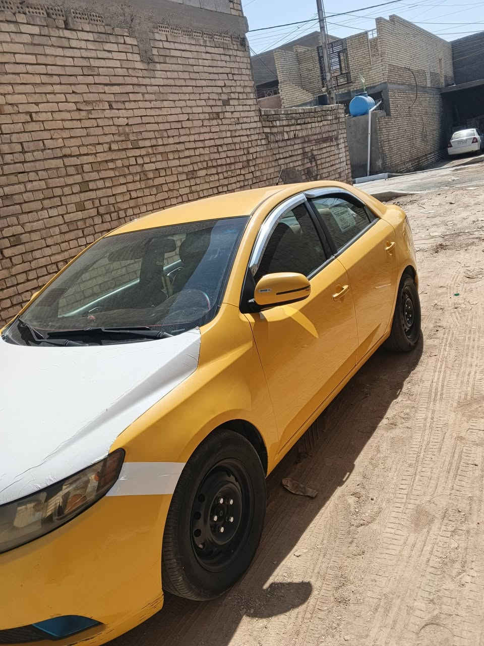 فورتي مديل 2012 وارد امريكي حادثه جاملغ وبنيد بدون دواخل محرك 2000 دوش وتبريد خير من الله   سعر 81 وبيه مجال لشراي مكان سياره بغداد سبع قصور قرب حي اؤر رقم الهاتف ***********
