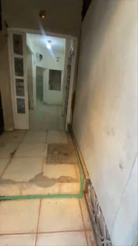 الكرادة شارع الصناعة • ٥٥م • ٣ غرف