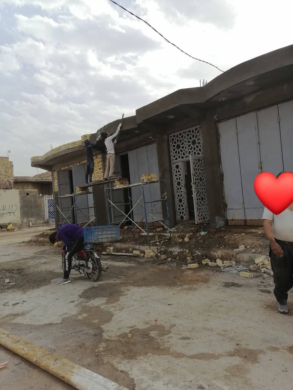 خلفه لبخ وجص ونثر متفرغ حالين اشتغل اكباله يوميه متر اتصال ***********
