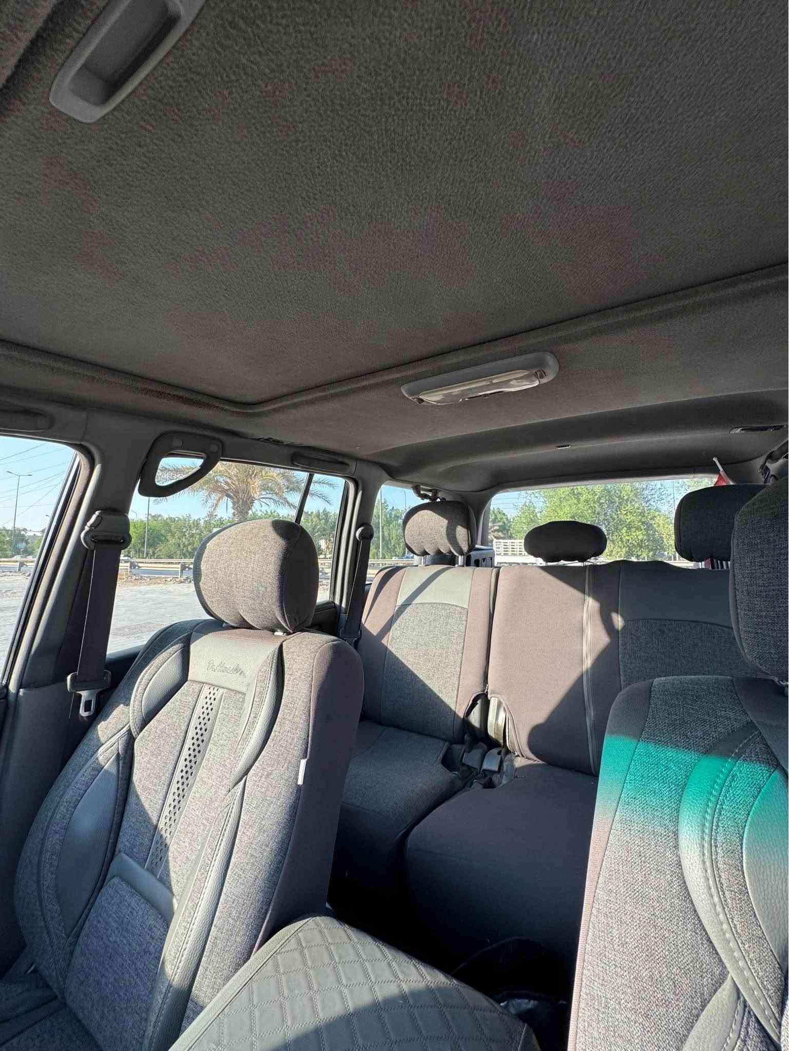 لاند كروز vxr موديل 2000

TOYOTA LAND CRUISER VXR V8 | 2000

فول مواصفات VXR

محرك V8 سعة 4.7 لتر

قير أوتوماتيك

دفع رباعي 4×4

مثبت سرعة

تكييف أمامي وخلفي

تحكم بالتكييف

مقاعد جلد

تحكم كهربائي بالمقاعد

نوافذ كهربائية

مرايا كهربائي

ريموت

فتحة سقف

شاشة

ABS

وسائد هوائية

جنوط ألمنيوم

7 مقاعد

باب خلفي مزدوج

سبير

مواصفات VXR 

سيارة بدون حادث او صبغ بلادية بيه شوية بارد وتكحيلات 

محرك كير مكفولات بيه نقوصات متكلف كلهن تخم تاير جديد باتري جديد سيارة متعبك ابد السيارة مال والد جانيه من موديلهة 

مكانهة بغداد كرادة /***********

بيع او مراوس 🤍 بغداد, العراق
