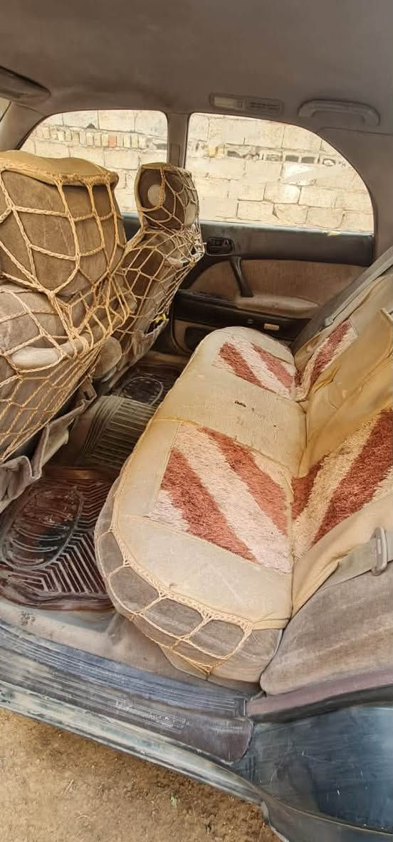 بطة متصل لون زيتوني سيارة خير من الله بس بيها نقص صدر نص عمر  محرك كهربائيات خير من الله حدادية مابيها نقص 
سيارة جاهزة سنوية ل28باسمي تحويل مباشر 
مكان السيارة ناحية الحاتمية 
السعر 35$بيها مجال للشراي 
***********
