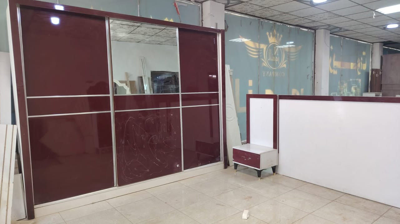 عرض خاص
٣٢٥ الف مع النقل والشد الطابق الأرضي داخل محافظة النجف الاشرف
غرفه نوم تركي ٥ قطعه نضافه جيده بسعر مميز
للاشتفسار اكثر الاتصال على الرقم 
***********
