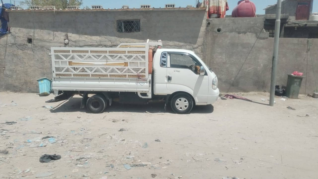 كيا حمل • ٢٠١١ • بدون صبغ