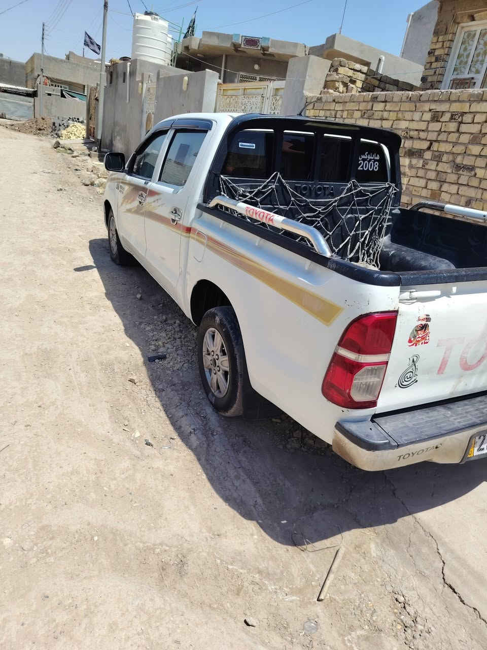 فلاونزه ٢٠٠٨ البيع مكفولة من صبق والتبديل رقم ذي قار نكليزي بسمي السعر ١٣٠ وبيها مجال مكاني رفاعي رقم ***********
