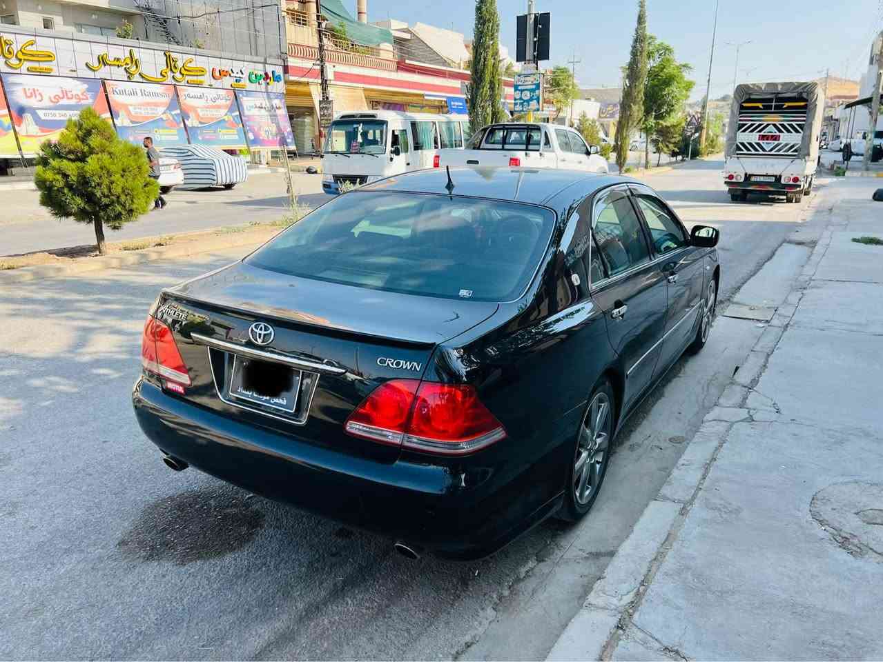 شاهینە ٢٠٠٥ 

١٨٢ گەورە بە گەورە بێدوکەڵ 
١٤٥ هەزار رۆشتوە بێ بۆیاخ 
شوێن سیدصادق 
*********** حلبجة, السليمانية
