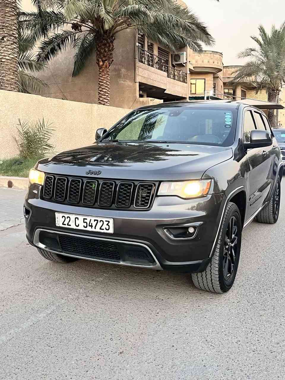 على بركة محمد وآل محمد 
جيب شيروكي موديل 2017 ماشية 116

فول مواصفات لل اخير تو ويل المرغوب رقم وسنوية كلة جديد هزة جديدة السيارة سرقة قطعتين داخلة جاملغين
وصاير صبغ ب بنيد بدون دواخل مكينة كير خير من اللة صدر جديد تايرات بيهة جدد تبريد ثلج🤞🏻

فتحة+جنطة كهرباء+
شاشة كبيرة +حساسات امامي خلفي+تحكمات +ستيرن +شفتات نمر ب استيرن+ كشنات تدفئة تبريد       +تحكم كشنات

مكانها بغداد للتفاصيل 
سعرها 180 وبيها شوي مجال 
***********

